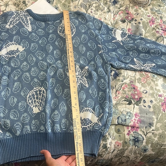 Vintage fish themed sweater - Picture 6 of 6